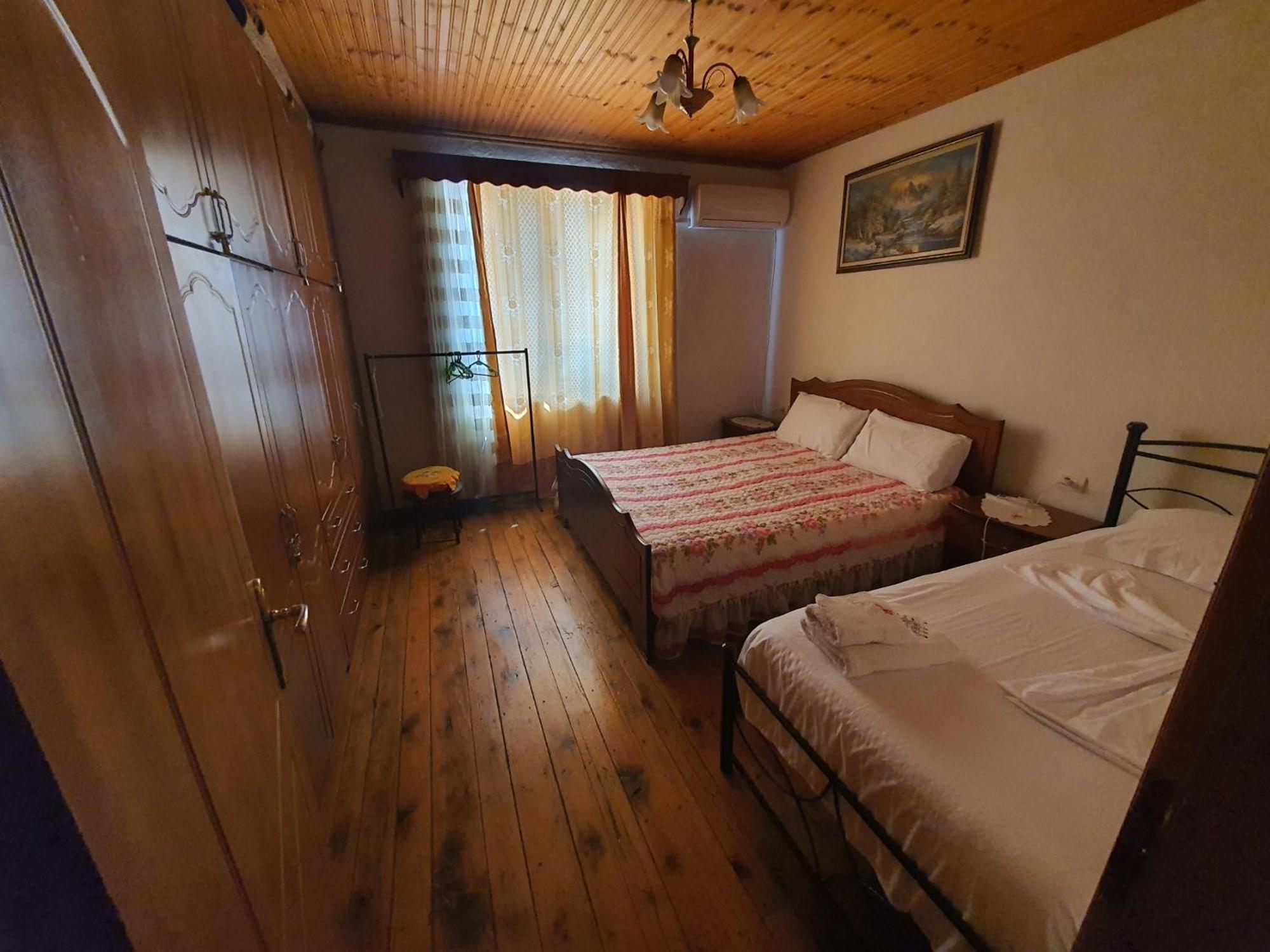 Hida Guest House Gjirokastër Екстериор снимка